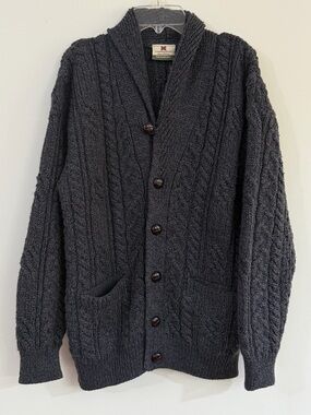 Carraig Donn Men’s Small 100% Merino Wool Cardigan Fisherman’s Cable Knit Grey